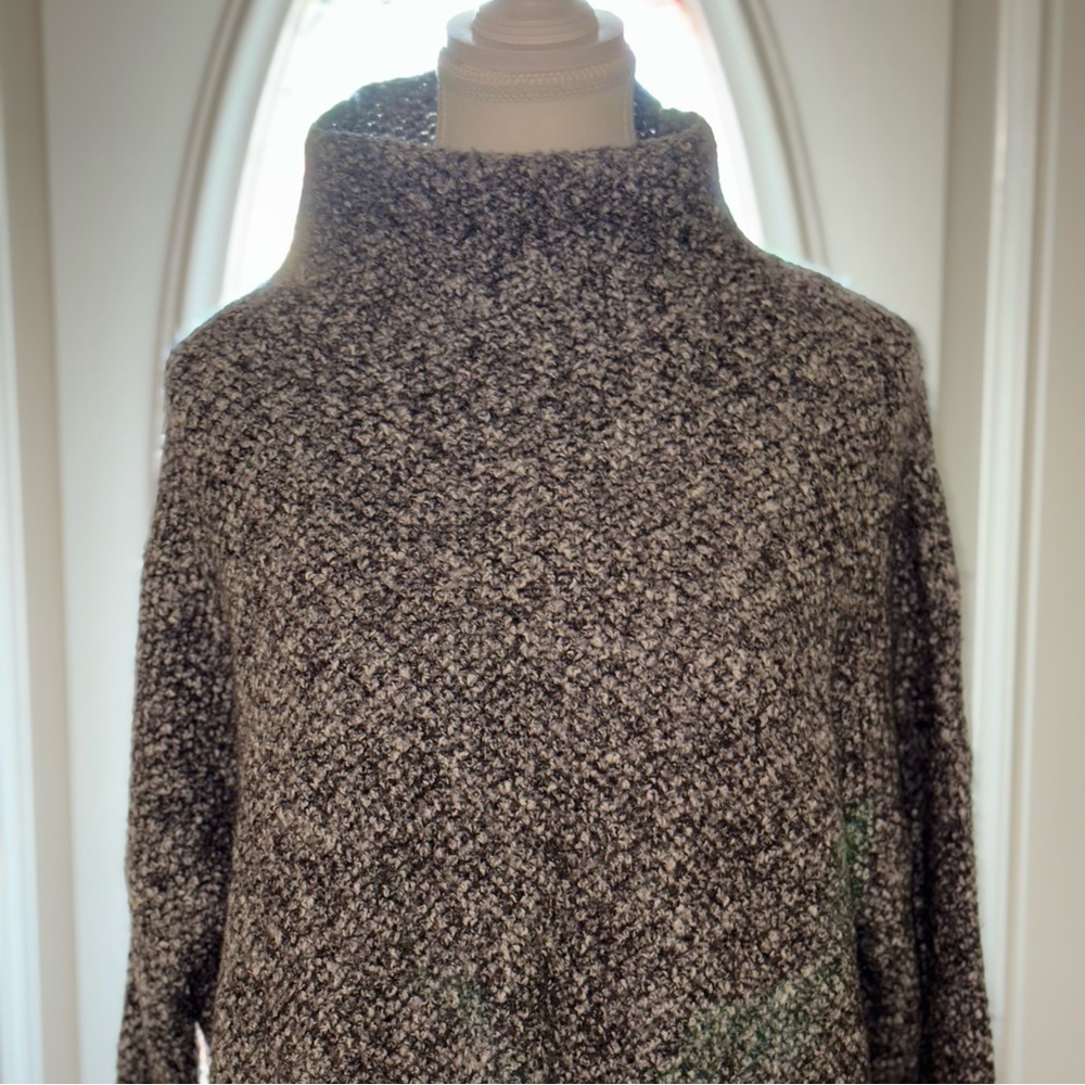 Lost + Wander Charcoal and Cream Knit Sweater